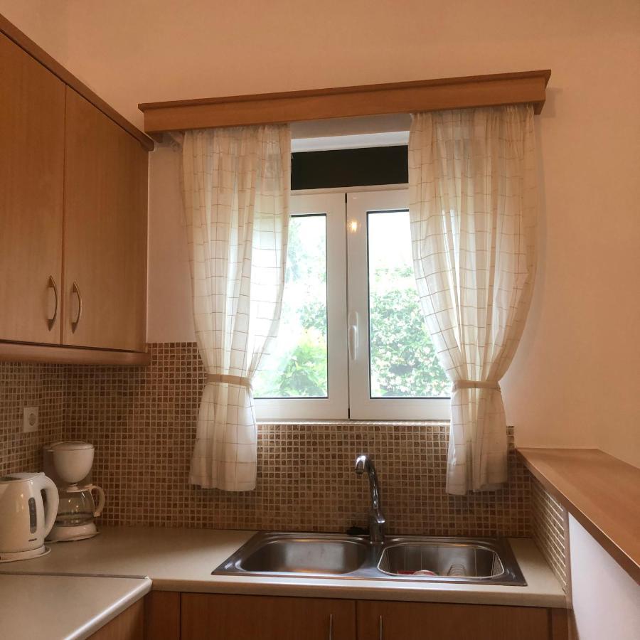 Politia Villas كاريستوس المظهر الخارجي الصورة