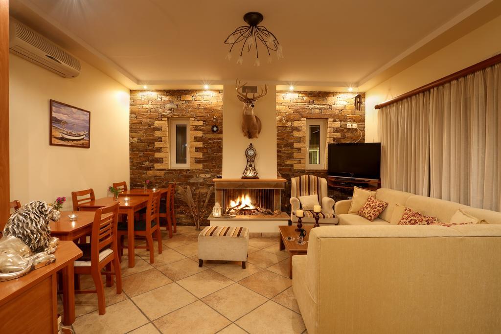 Politia Villas كاريستوس المظهر الخارجي الصورة